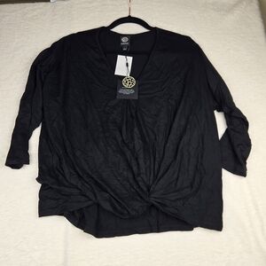 NWT Bobeau Black 3/4 Sleeve V Neck Twist Hem Top Size L